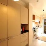 Vilamar נאזרה